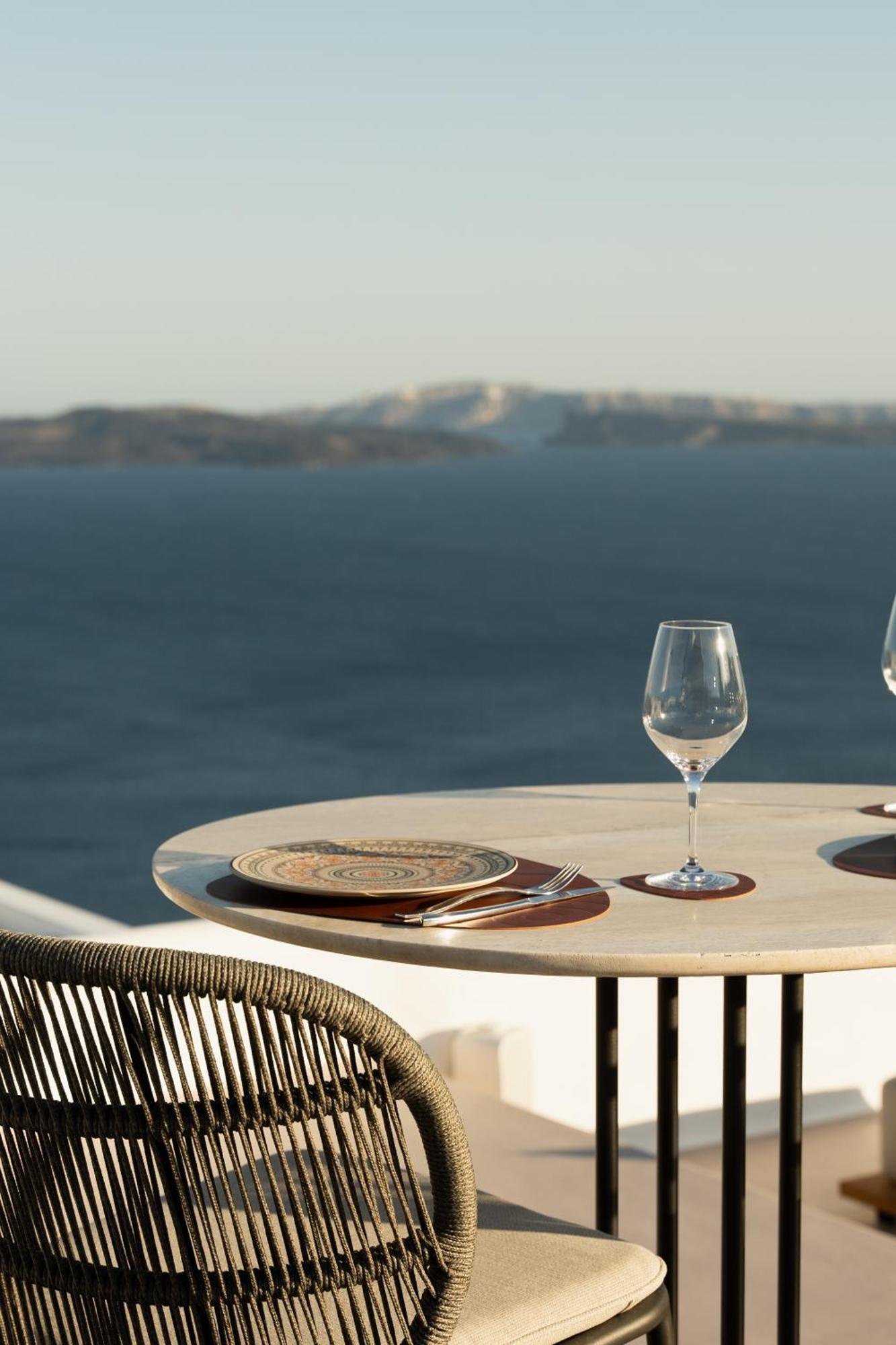 אויה Canaves Ena - Small Luxury Hotels Of The World מראה חיצוני תמונה
