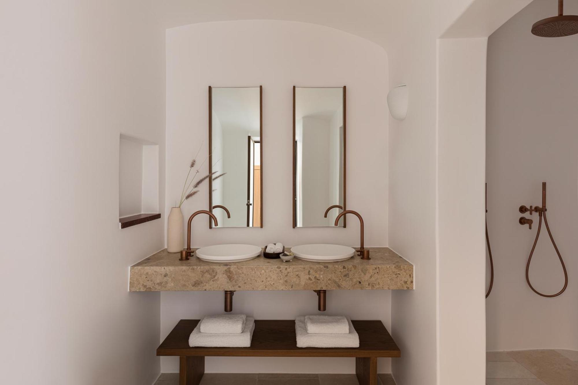 אויה Canaves Ena - Small Luxury Hotels Of The World מראה חיצוני תמונה